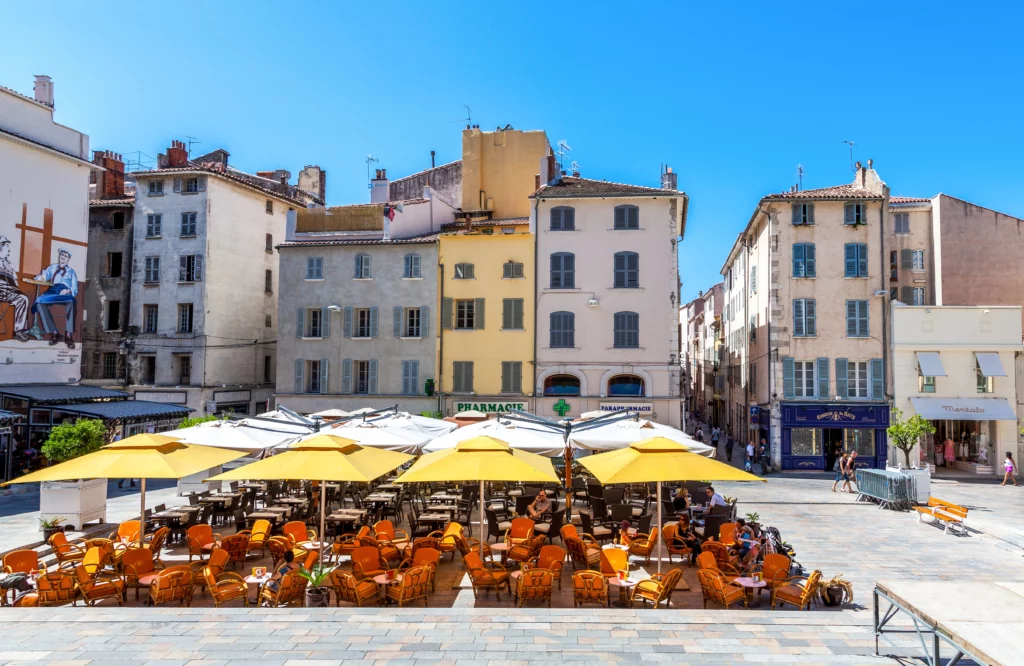 Toulon café